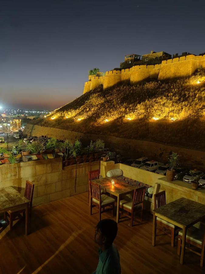 Hotel Jaswant Palace Джайсалмер Экстерьер фото